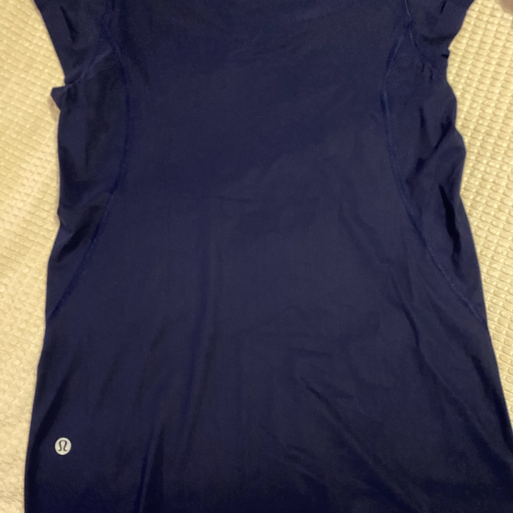 blue luluemon top